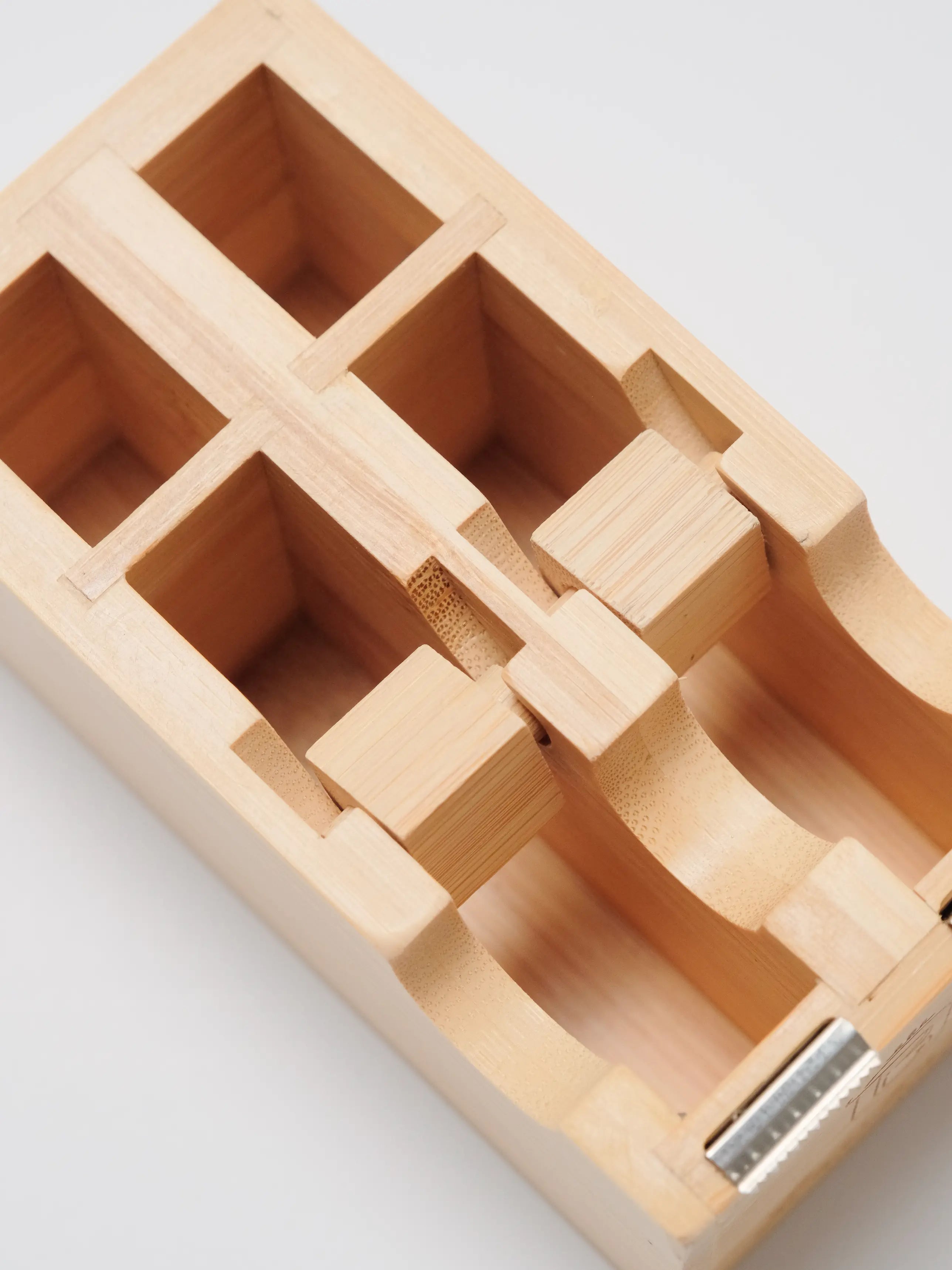 Banhada Tape Cutter